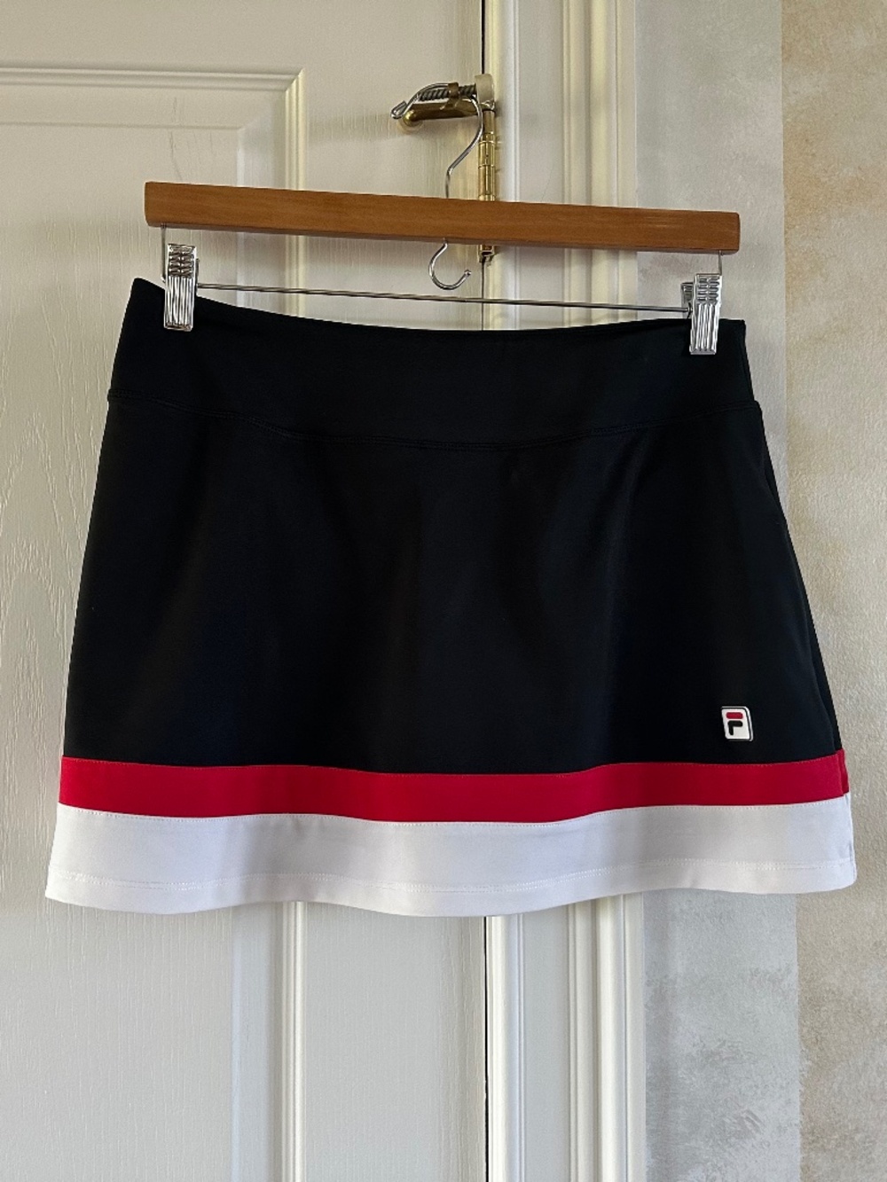 Fila skort size M